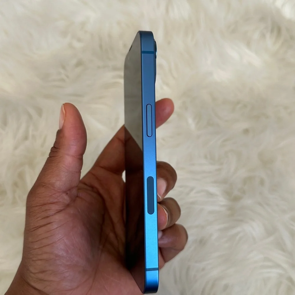 Blue iPhone 13 258 blue unlocked bh 90%